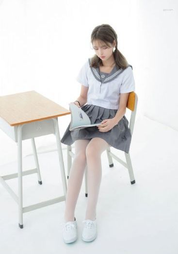 在线视频国产厕所美女_高清高清迅雷在线观看